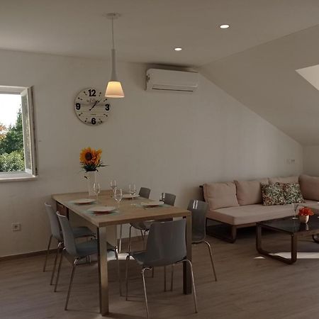 Apartment Lucija With Sea View Dubrovnik Ngoại thất bức ảnh