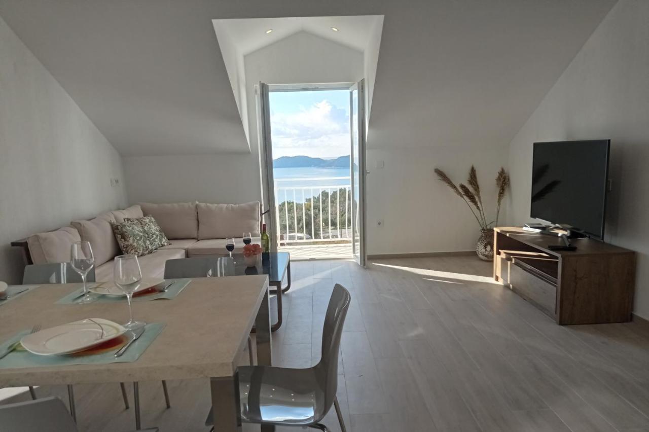 Apartment Lucija With Sea View Dubrovnik Ngoại thất bức ảnh