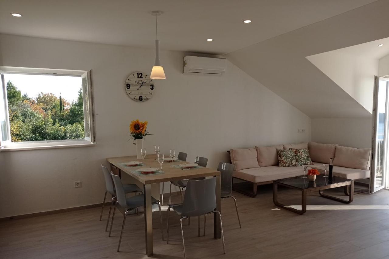 Apartment Lucija With Sea View Dubrovnik Ngoại thất bức ảnh